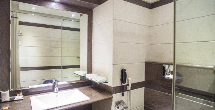 Hotel Maharaja Regency Ludhiana Luaran gambar