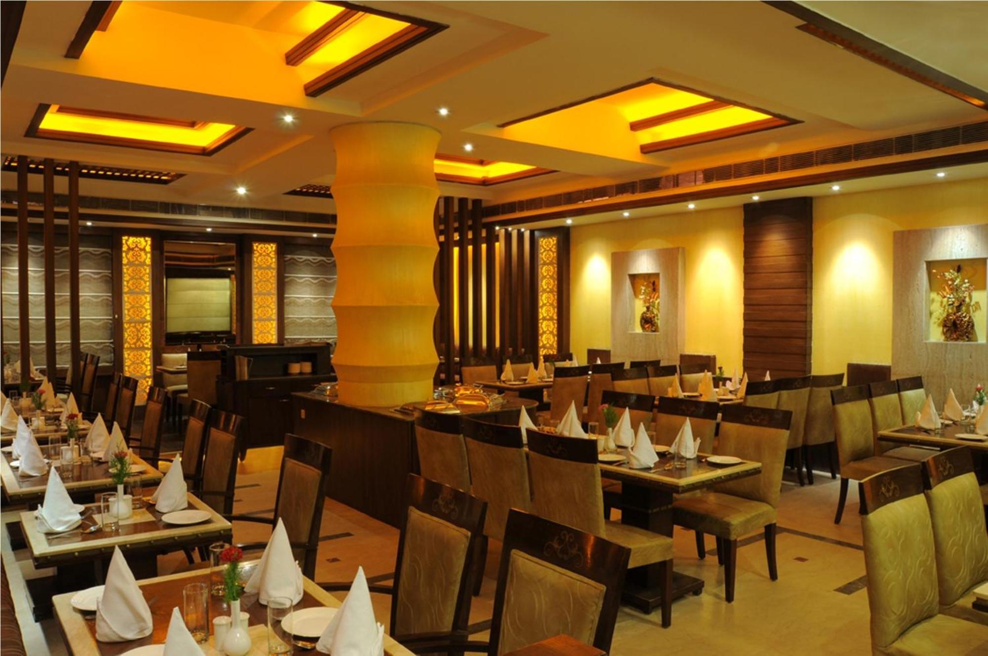 Hotel Maharaja Regency Ludhiana Luaran gambar
