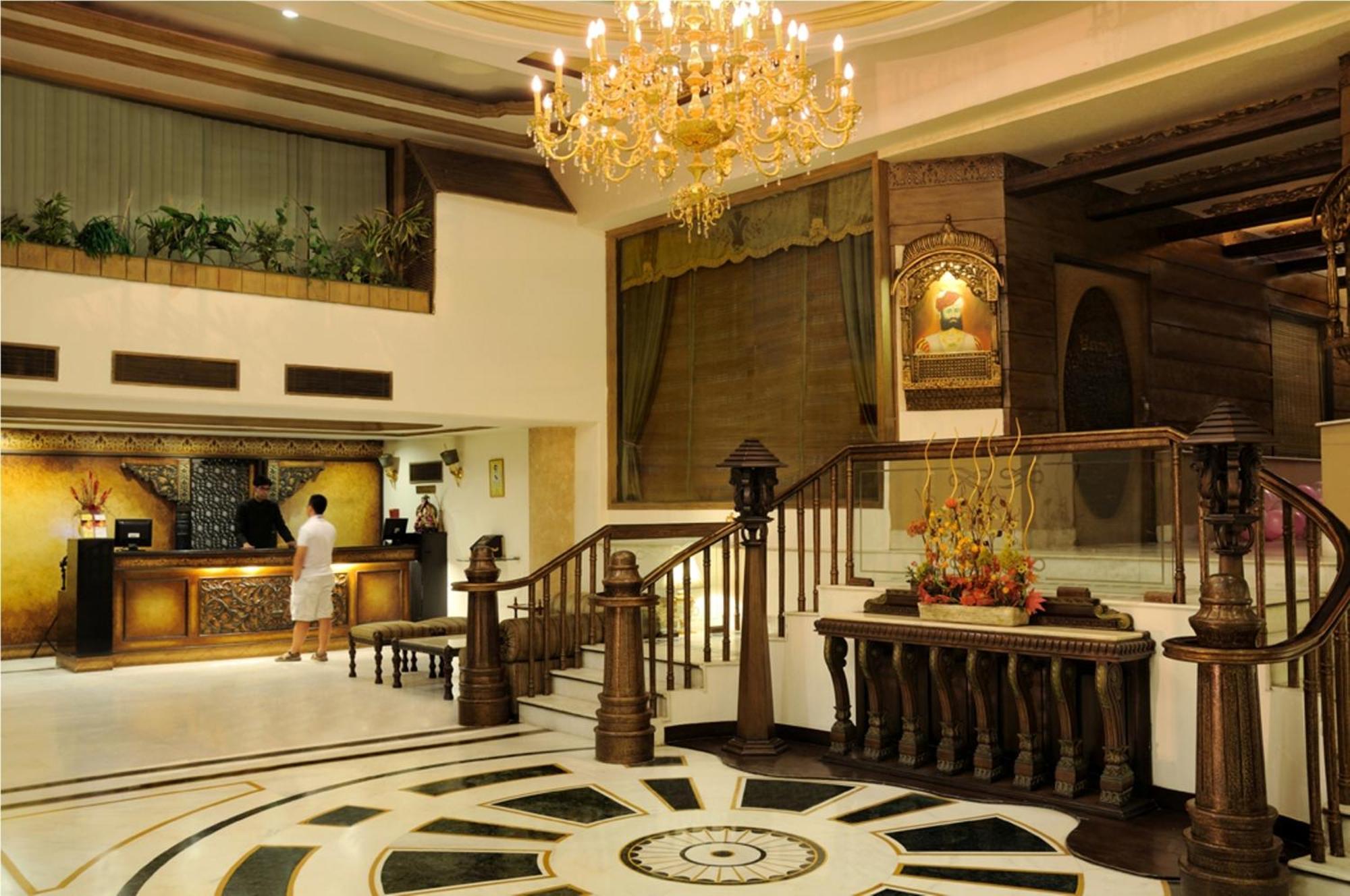Hotel Maharaja Regency Ludhiana Luaran gambar