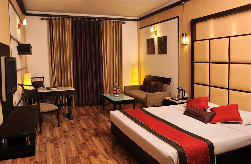 Hotel Maharaja Regency Ludhiana Luaran gambar